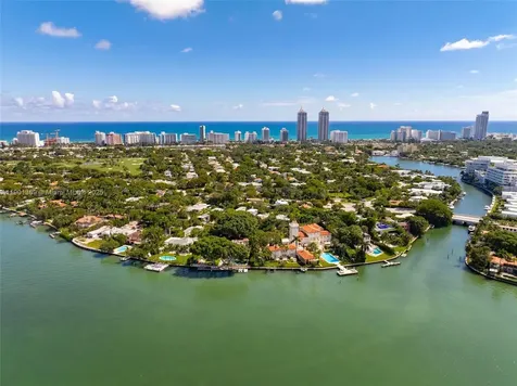 5055 N Bay Road Miami Beach FL 33140