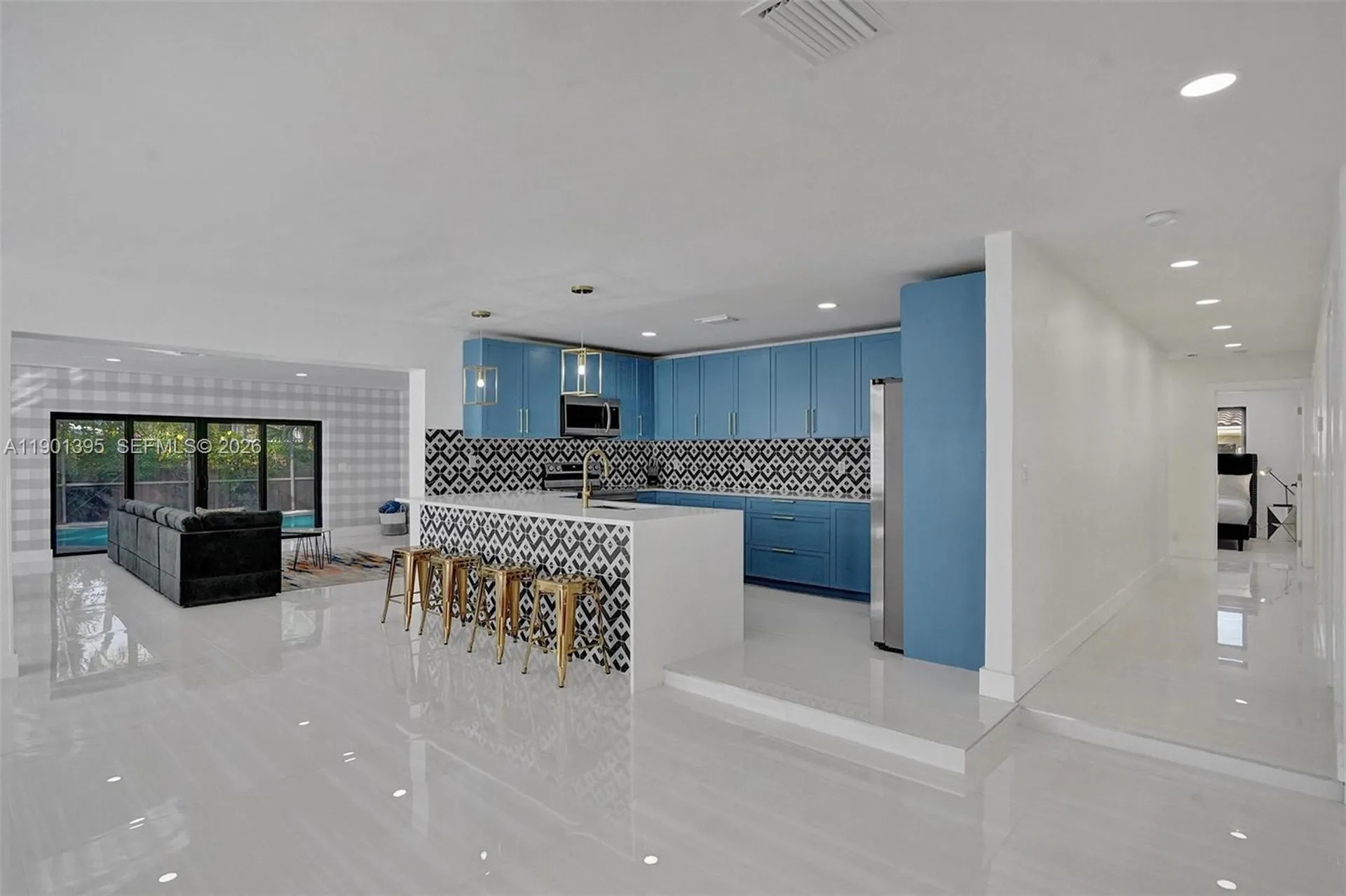 1141 N Northlake Drive Hollywood FL 33019