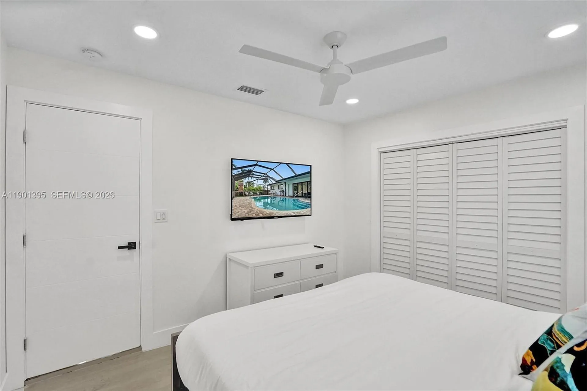 1141 N Northlake Drive Hollywood FL 33019