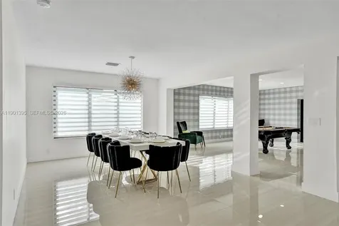 1141 N Northlake Drive Hollywood FL 33019