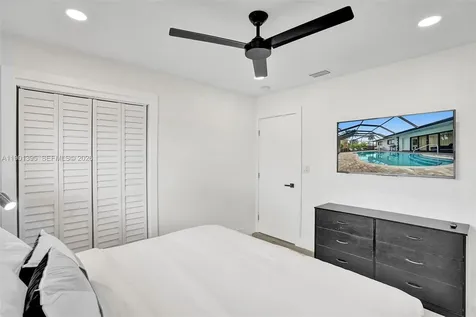 1141 N Northlake Drive Hollywood FL 33019