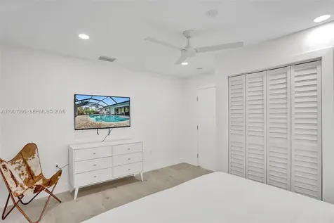 1141 N Northlake Drive Hollywood FL 33019