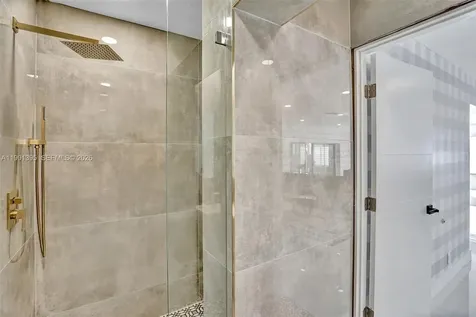 1141 N Northlake Drive Hollywood FL 33019