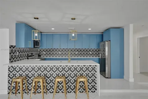 1141 N Northlake Drive Hollywood FL 33019