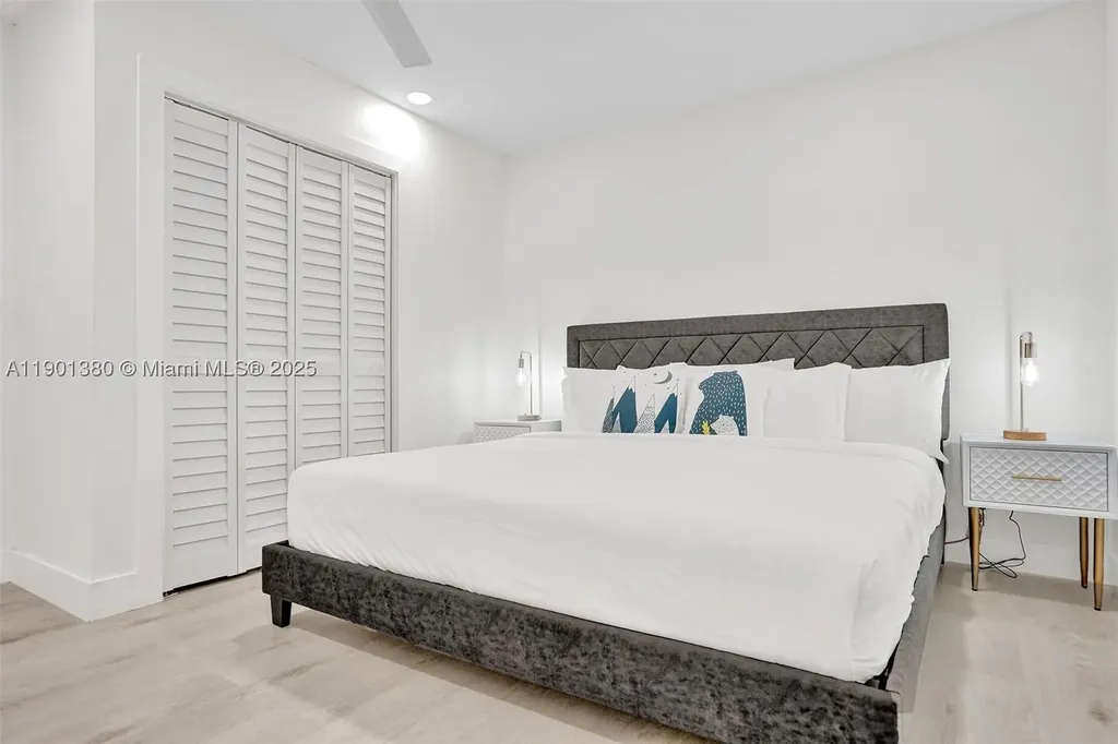 1141 N Northlake Drive Hollywood FL 33019