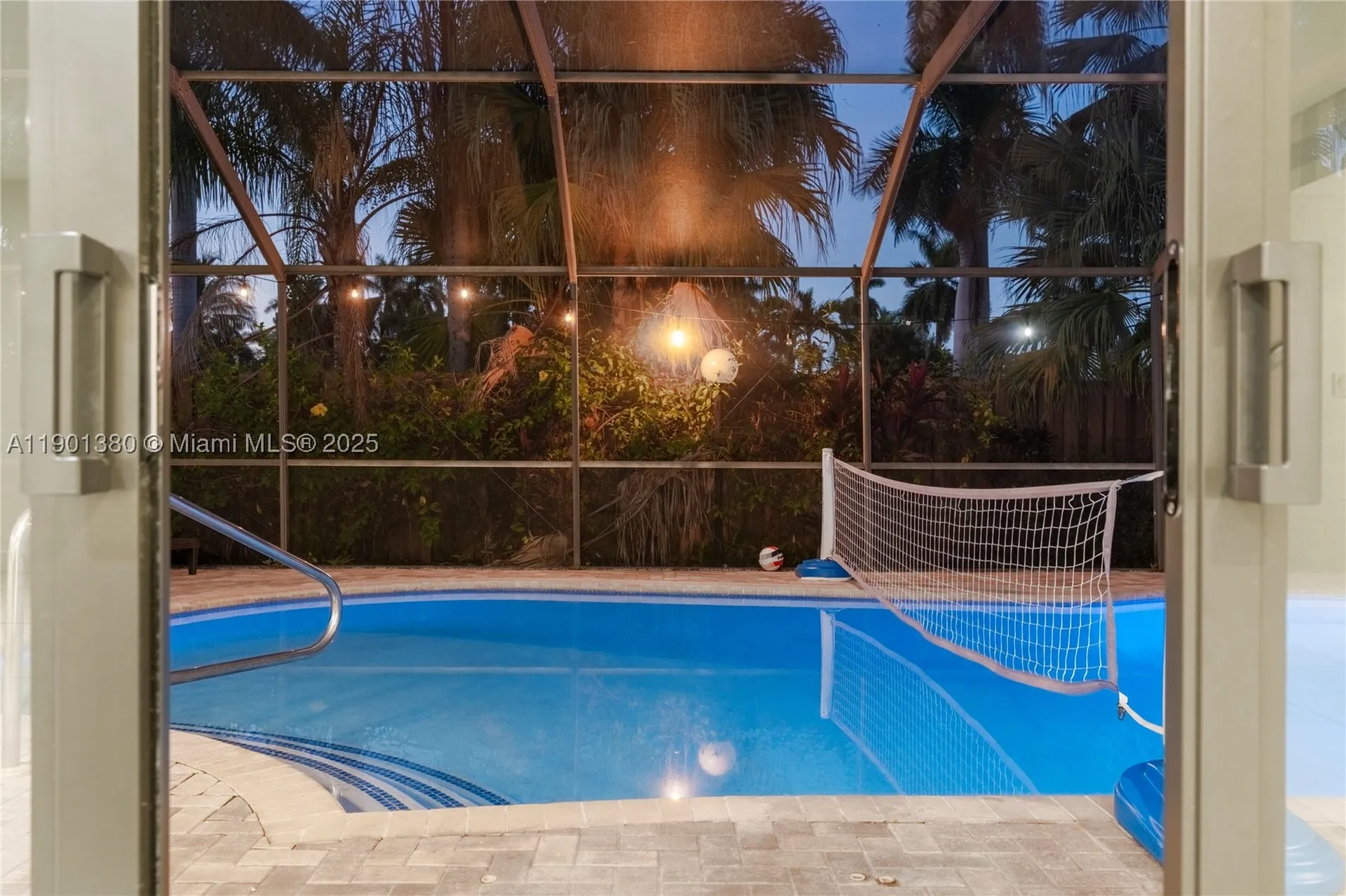 1141 N Northlake Drive Hollywood FL 33019