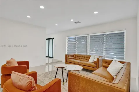 1141 N Northlake Drive Hollywood FL 33019