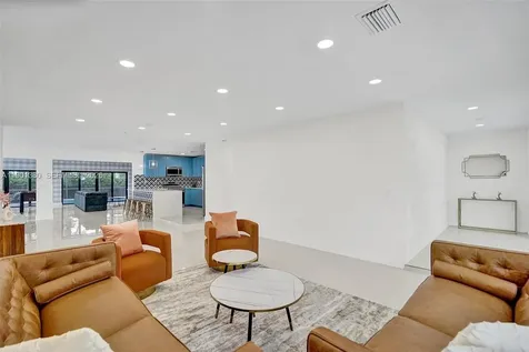 1141 N Northlake Drive Hollywood FL 33019