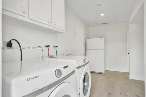1141 N Northlake Drive Hollywood FL 33019