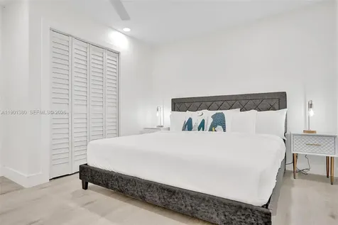 1141 N Northlake Drive Hollywood FL 33019