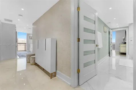 495 Brickell Avenue Miami FL 33131