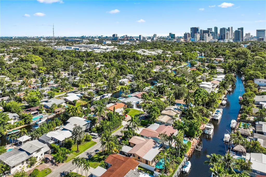 1625 SW 5th Court Fort Lauderdale FL 33312