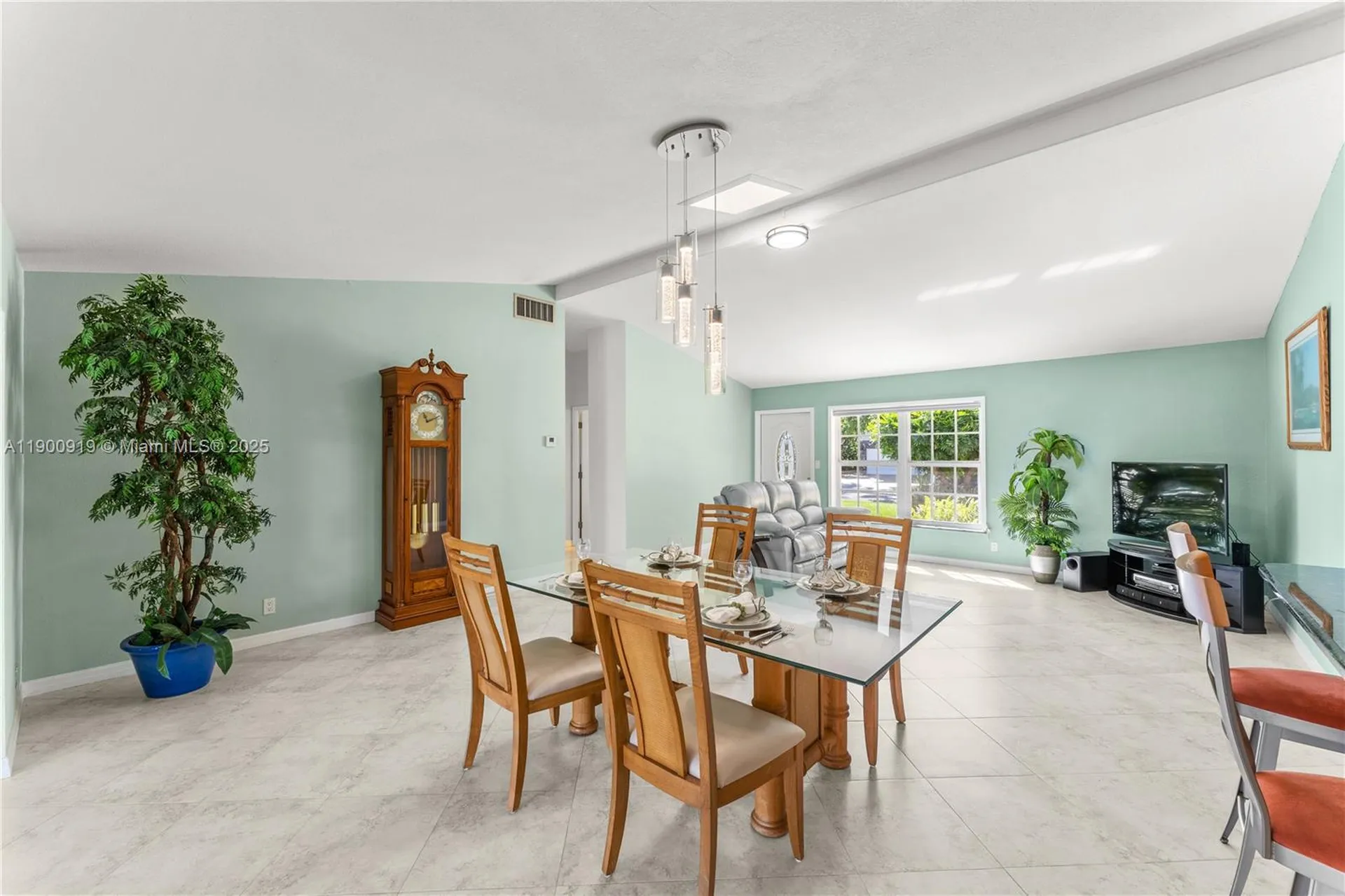 1625 SW 5th Court Fort Lauderdale FL 33312