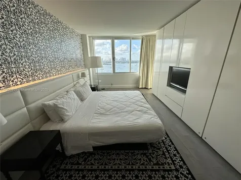 1100 West Avenue Miami Beach FL 33139