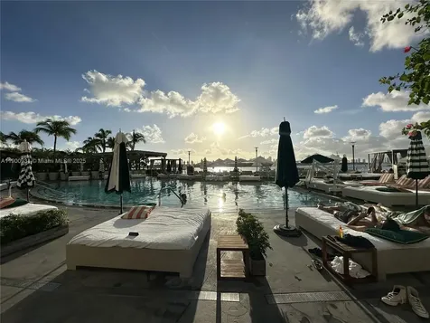 1100 West Avenue Miami Beach FL 33139