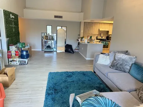 5015 Wiles Road Coconut Creek FL 33073