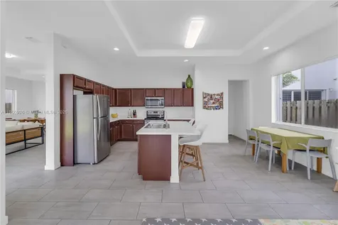 15288 SW 176th Terrace Miami FL 33187