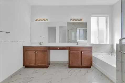 15288 SW 176th Terrace Miami FL 33187