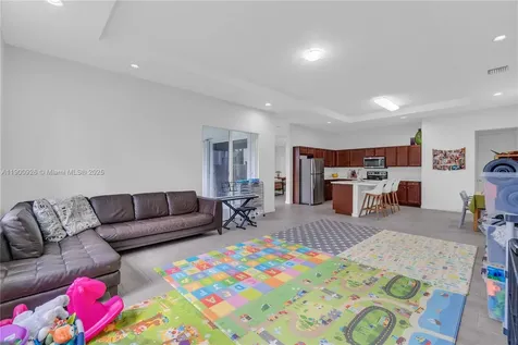 15288 SW 176th Terrace Miami FL 33187
