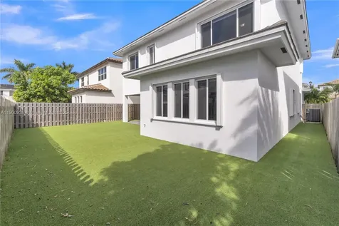 15288 SW 176th Terrace Miami FL 33187