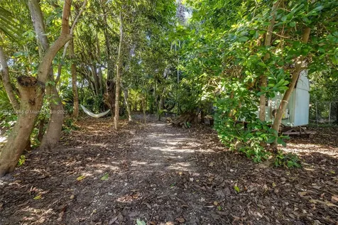 15290 SW 82nd Avenue Palmetto Bay FL 33157