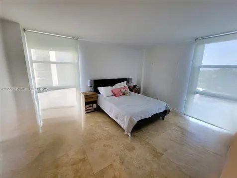 20379 W Country Club Drive Aventura FL 33180