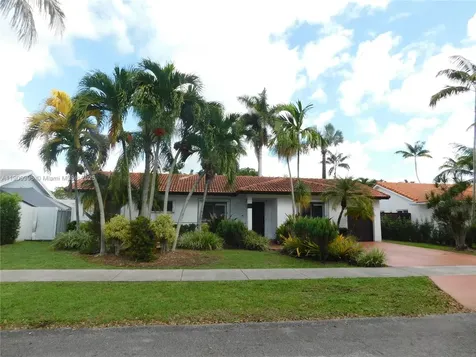 12925 SW 207th Lane Miami FL 33177