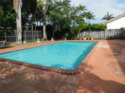 12925 SW 207th Lane Miami FL 33177