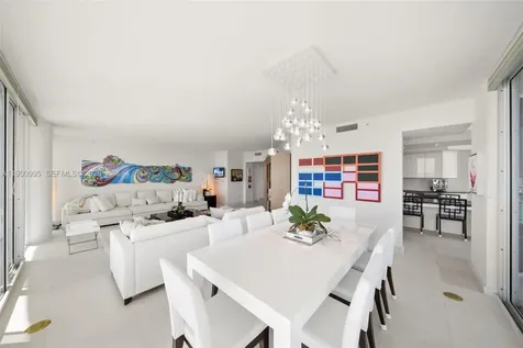 5025 Collins Avenue Miami Beach FL 33140