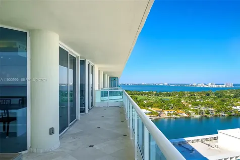 5025 Collins Avenue Miami Beach FL 33140