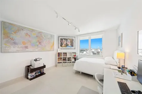 5025 Collins Avenue Miami Beach FL 33140