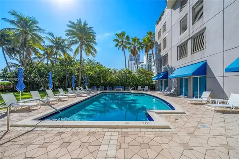 5025 Collins Avenue Miami Beach FL 33140