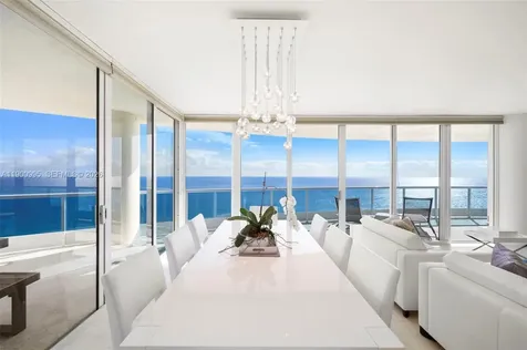 5025 Collins Avenue Miami Beach FL 33140