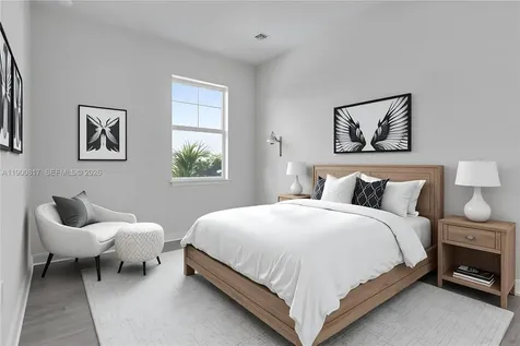 4810 Eucalyptus Drive Hollywood FL 33021