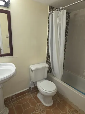 117 Lake Emerald Drive Oakland Park FL 33309