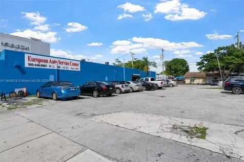 3771 Bird Road Miami FL 33146