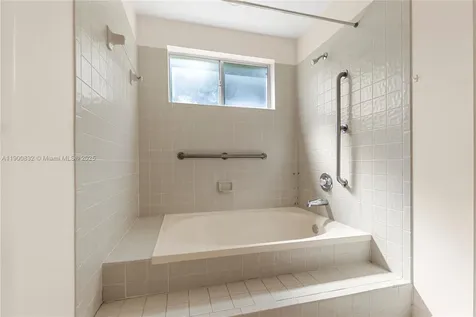 6050 NW 92nd Avenue Tamarac FL 33321