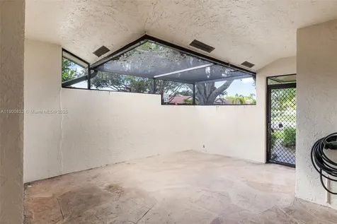 6050 NW 92nd Avenue Tamarac FL 33321