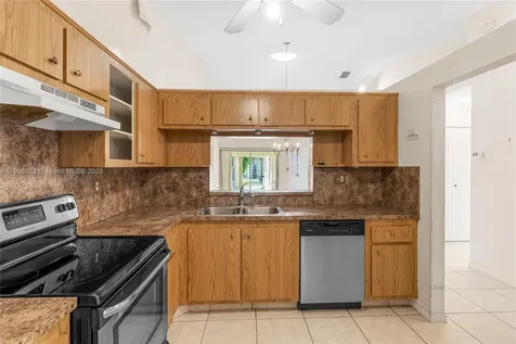 6050 NW 92nd Avenue Tamarac FL 33321
