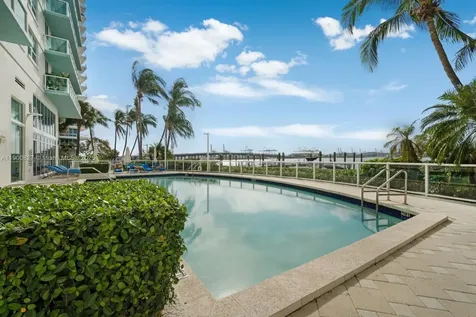 650 West Avenue Miami Beach FL 33139