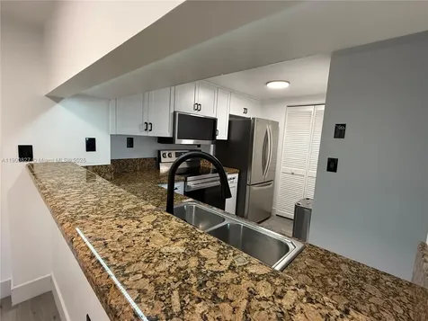650 West Avenue Miami Beach FL 33139