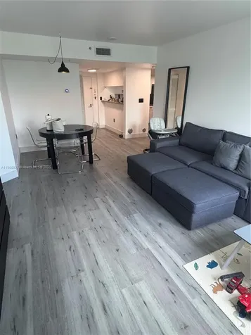 650 West Avenue Miami Beach FL 33139