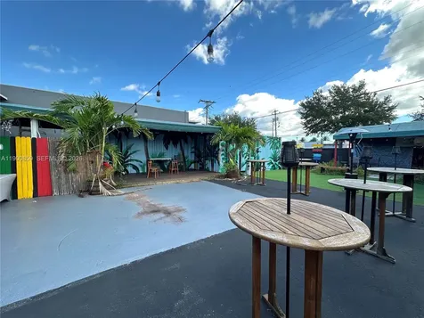 2220 SW 60th Terrace Miramar FL 33023