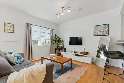 2129 Washington Avenue Miami Beach FL 33139
