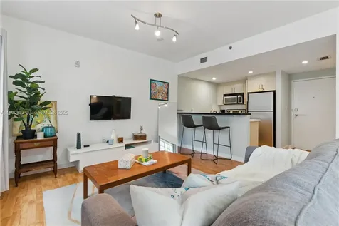 2129 Washington Avenue Miami Beach FL 33139
