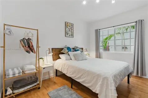 2129 Washington Avenue Miami Beach FL 33139