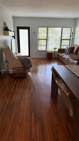 2 NE 44 Street Miami FL 33137