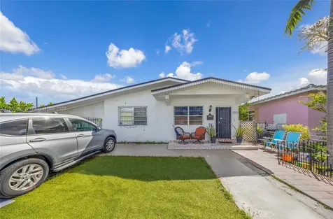 1515 NW 33rd Avenue Miami FL 33125