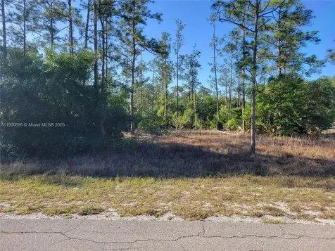 1600 E 15th Street Lehigh Acres FL 33972