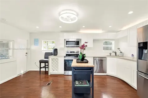 124 Valjean Lane Tavernier FL 33070